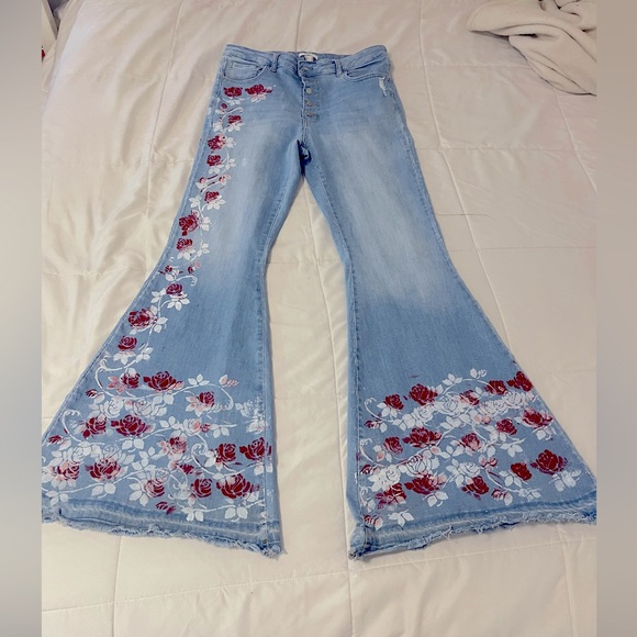 Forever 21 Denim - Forever 21 Flare-Leg Jeans Size 12 or 31